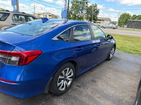 Used 2024 Honda Civic LX image 6