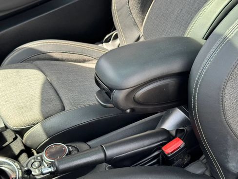 Used 2014 MINI Cooper S FWD image 25