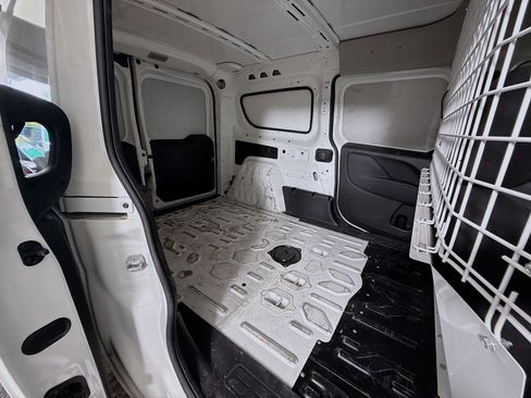 Used 2022 RAM ProMaster City Tradesman image 24