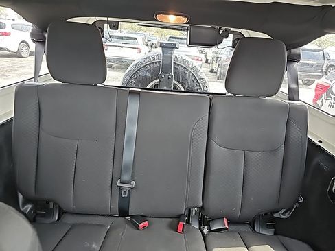 Used 2018 Jeep Wrangler Unlimited Sport image 4