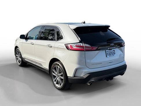 Certified 2023 Ford Edge Titanium w/ Class II Trailer Tow Package image 3