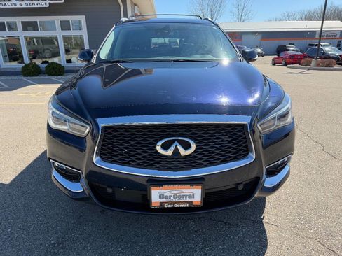 Used 2017 INFINITI QX60 Luxe w/ Deluxe Technology Package image 8