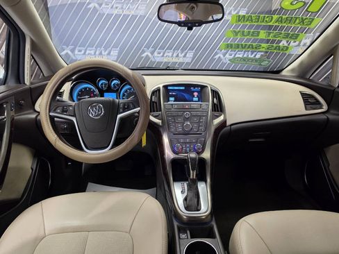 Used 2013 Buick Verano FWD image 13