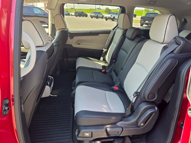 New 2027 Honda Odyssey Elite image 6