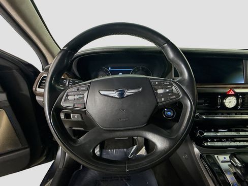 Used 2019 Genesis G90 3.3T Premium image 13