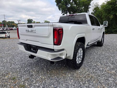 Used 2021 GMC Sierra 2500 Denali w/ Denali Ultimate Package AWD/4WD image 8