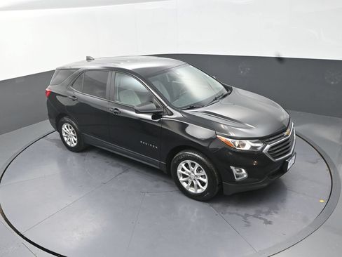 Used 2020 Chevrolet Equinox LS AWD/4WD image 15