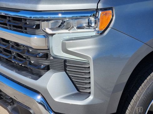 New 2026 Chevrolet Silverado 1500 LT w/ Texas Edition Plus RWD image 6