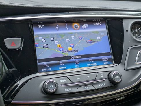 Used 2017 Buick Envision Essence FWD image 24