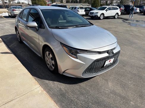 Used 2021 Toyota Corolla LE image 7