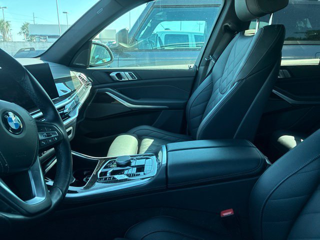 Used 2026 BMW X5 xDrive40i AWD/4WD image 5