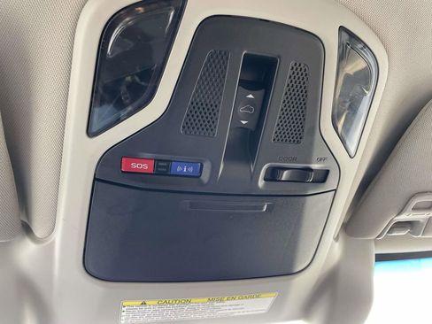 Used 2021 Subaru Outback Limited image 21