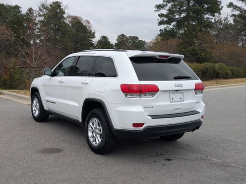 Used 2018 Jeep Grand Cherokee Laredo image 7