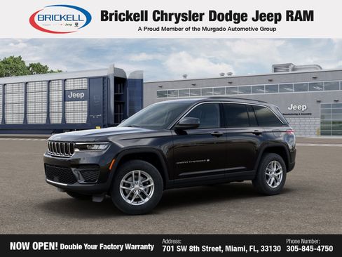 New 2025 Jeep Grand Cherokee Laredo X image 2