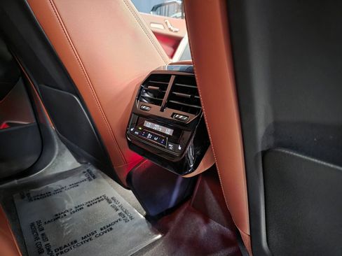 Used 2023 BMW iX M60 AWD/4WD image 42