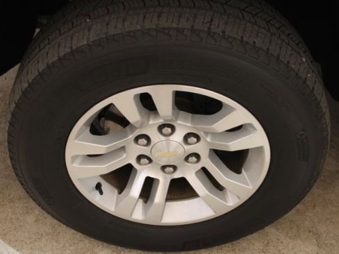 Used 2018 Chevrolet Silverado 1500 LT w/ All Star Edition image 29