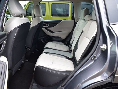 Used 2022 Subaru Forester AWD/4WD image 21