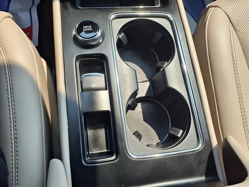 Used 2024 Lincoln Corsair Grand Touring w/ Equipment Group 301A image 13