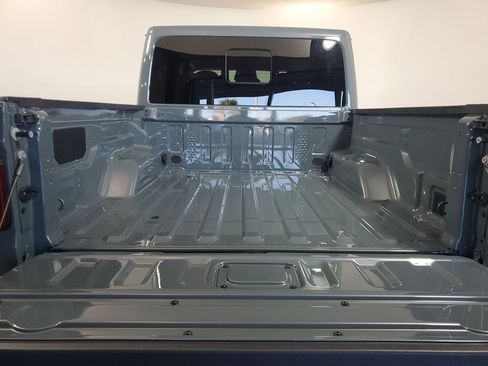 New 2026 Jeep Gladiator Mojave w/ Technology Group image 23