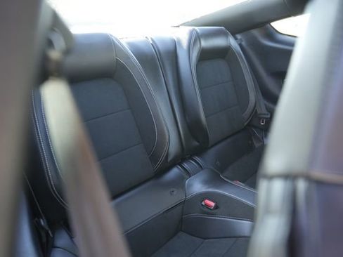 Used 2022 Ford Mustang Shelby GT500 w/ Technology Package image 12