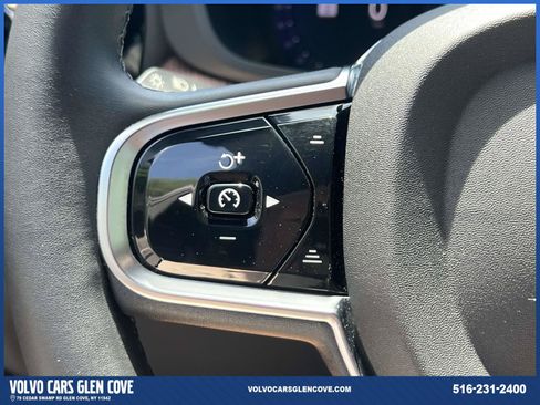 Used 2024 Volvo XC60 B5 Plus AWD/4WD image 20