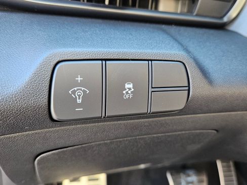 New 2026 Hyundai Elantra Sport FWD image 25