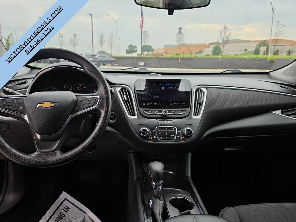 Used 2024 Chevrolet Malibu LT FWD image 24