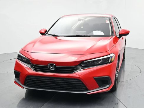Used 2022 Honda Civic EX image 3