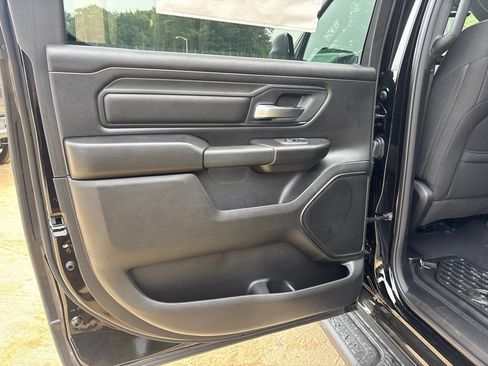 New 2026 RAM 1500 Express AWD/4WD image 21