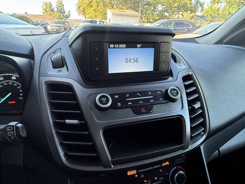 Used 2022 Ford Transit Connect XL image 13