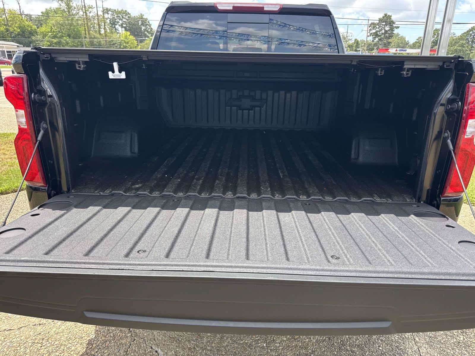 New 2026 Chevrolet Silverado 1500 RST w/ RST All Star Premium Package AWD/4WD image 7