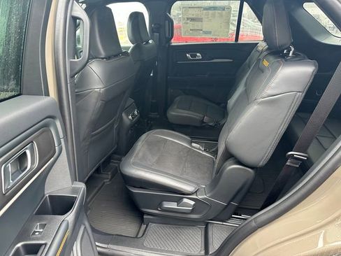 New 2026 Ford Explorer Tremor w/ Tremor Convenience Package image 20