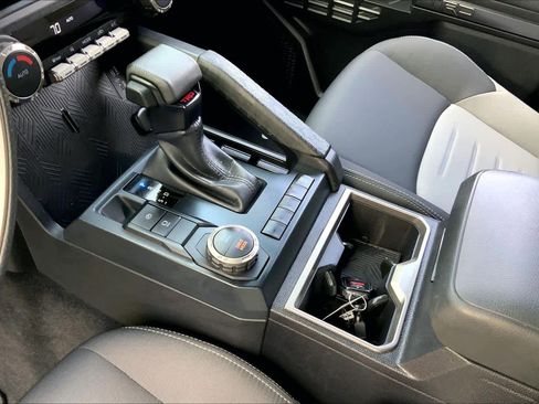 Used 2024 Toyota Tacoma TRD Sport image 16