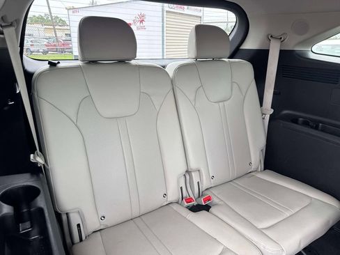 Certified 2022 Kia Sorento SX Prestige AWD/4WD image 12