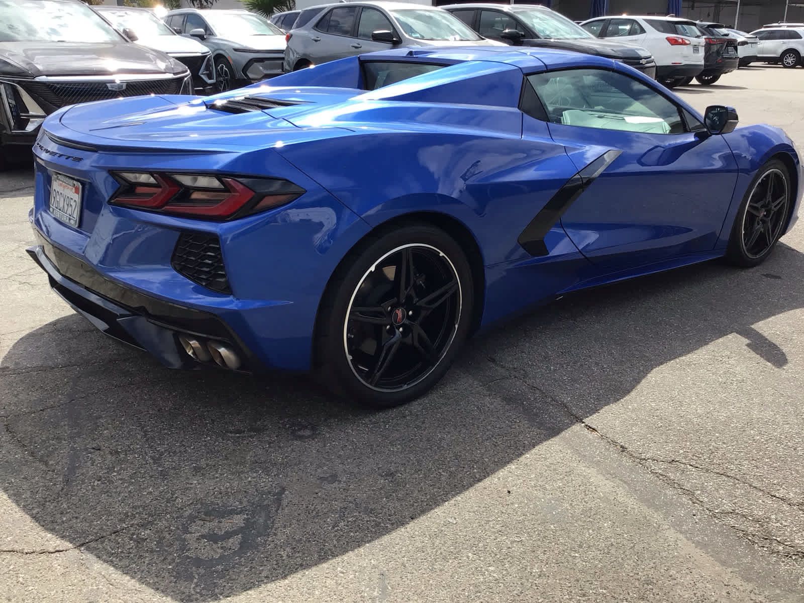 Used 2023 Chevrolet Corvette Stingray Convertible RWD image 4