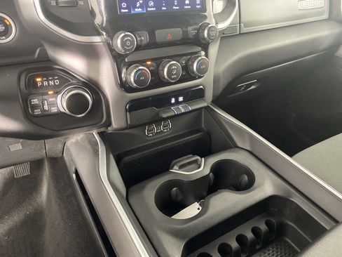 Used 2022 RAM 1500 Big Horn AWD/4WD image 28