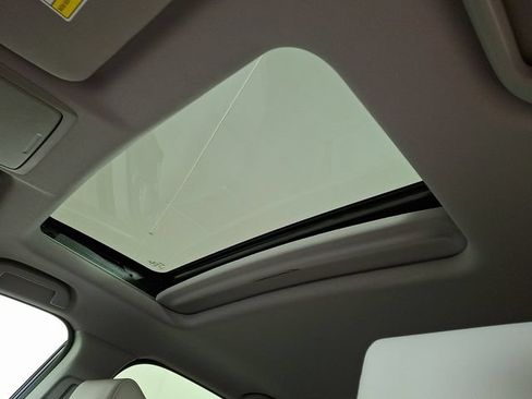 Used 2019 Honda CR-V EX-L image 16