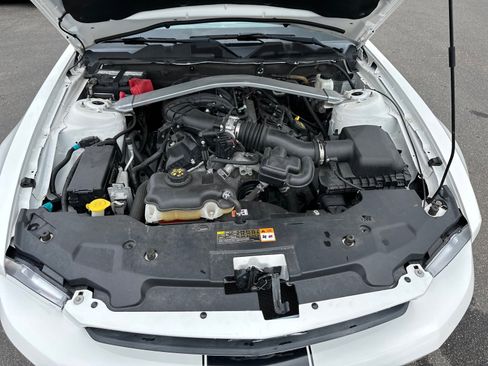 Used 2011 Ford Mustang Premium w/ 201A Rapid Spec Order Code RWD image 13