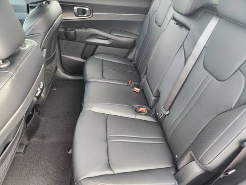 New 2026 Kia Sorento EX AWD/4WD image 12