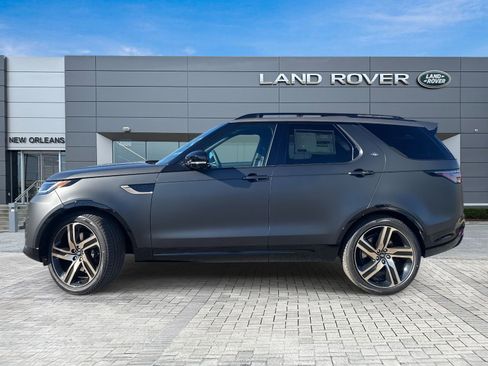 New 2026 Land Rover Discovery Limited Edition image 2