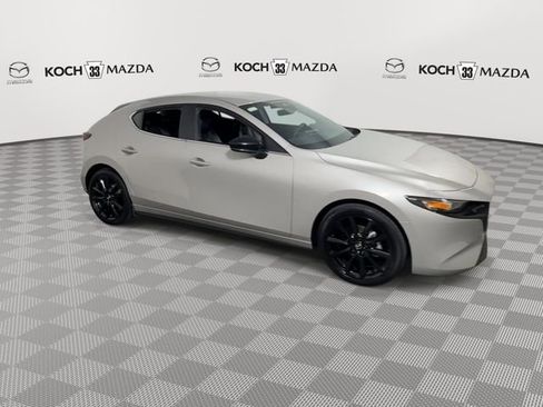 Certified 2025 MAZDA MAZDA3 s Sport image 2