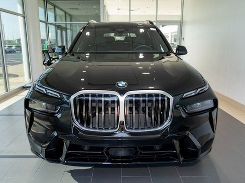 New 2026 BMW X7 xDrive40i w/ M Sport Package image 2