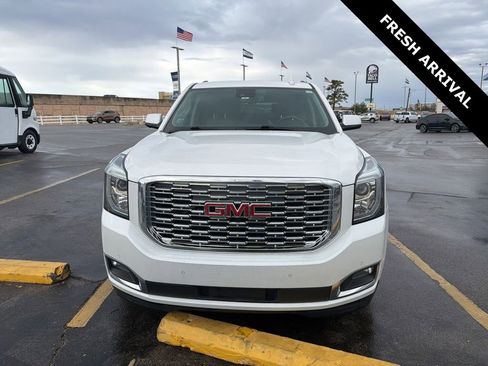 Used 2020 GMC Yukon XL Denali w/ Denali Ultimate Package image 4