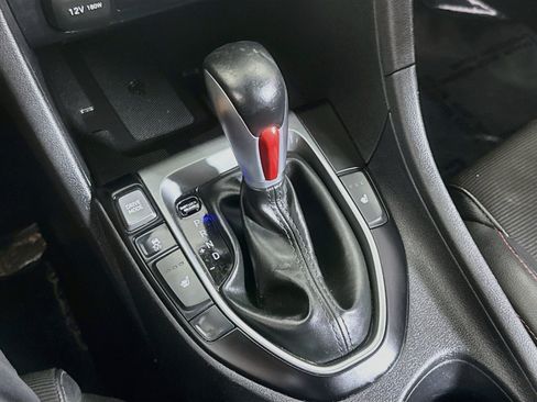 Used 2020 Hyundai Veloster 2.0 Premium FWD image 20