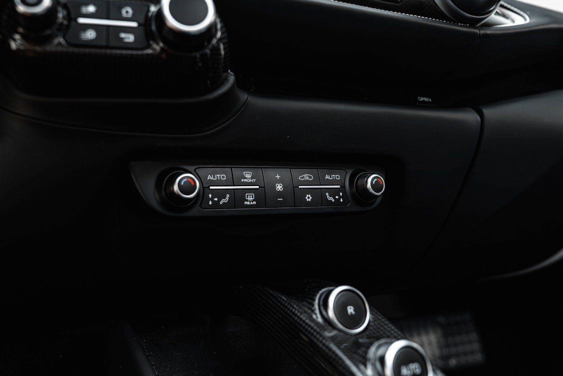 Used 2022 Ferrari 812 GTS RWD image 47