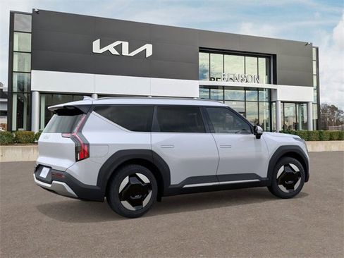 New 2026 Kia EV9 Wind image 7