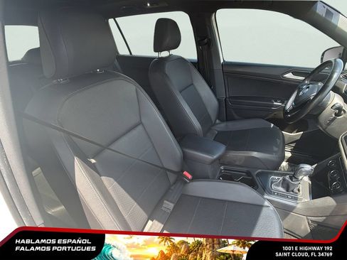 Used 2020 Volkswagen Tiguan SE R-Line FWD image 33