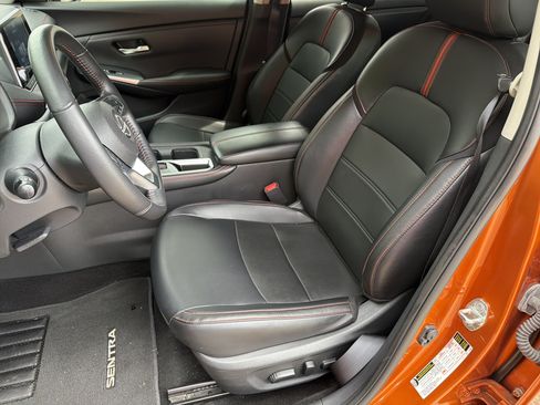 Used 2024 Nissan Sentra SR w/ SR Premium Package FWD image 17