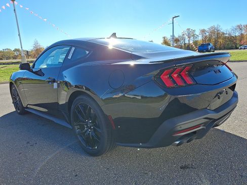 New 2025 Ford Mustang GT Premium image 3