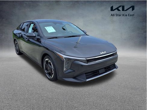 Used 2025 Kia K4 EX FWD image 1